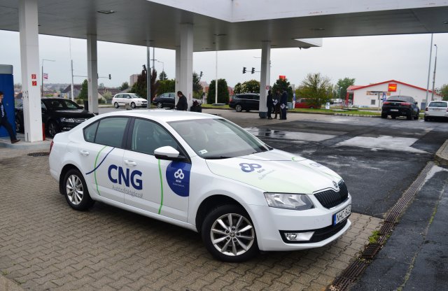 Egyre több honfitársunk vesz CNG üzemű autót – használtan