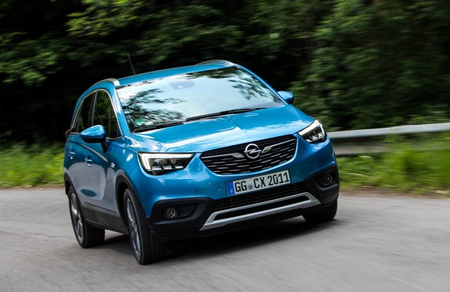 Franciasaláta, Opel körettel - próbán a Crossland X