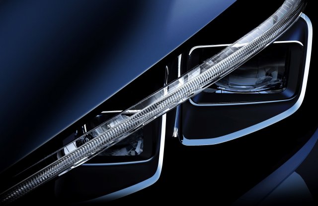 Már fotón az idén érkező új Nissan Leaf, illetve egy részlete