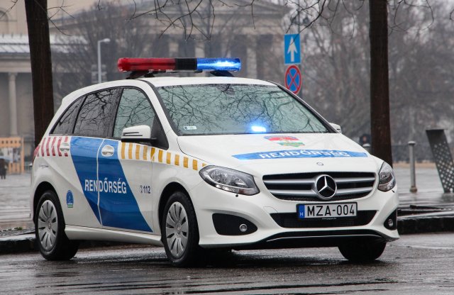 Újabb rendőrautók érkeznek, szolid 45 milliárdért