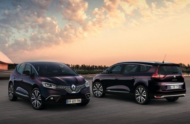 Luxuskivitelt kap a Renault Scenic