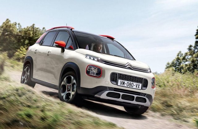 Sokoldalú stílussal érkezett az emelt Citroën C3