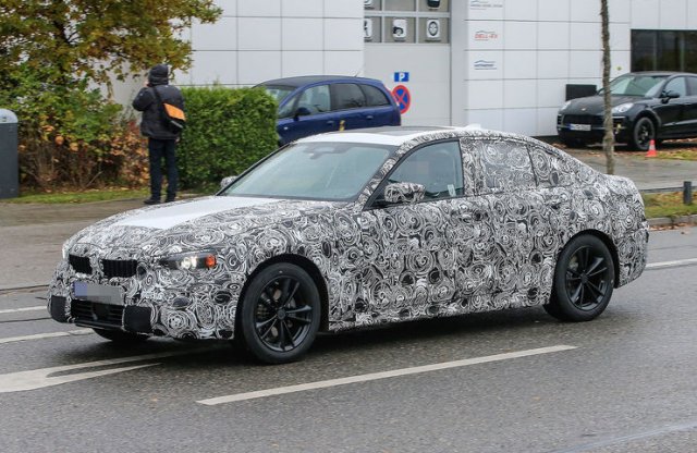 Már Frankfurtban ott lehet a full elektromos 3-as BMW