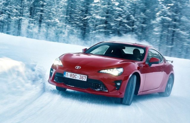 Olcsóbbak lehetnek a japán autók