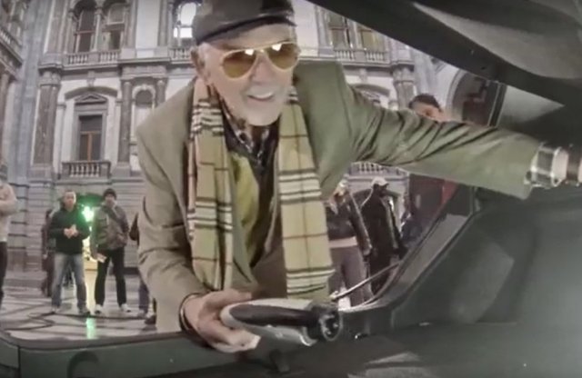 Bátor vállalkozókat viccelt meg a Toyota