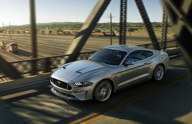 460 lóerőre izmosodott az új Mustang