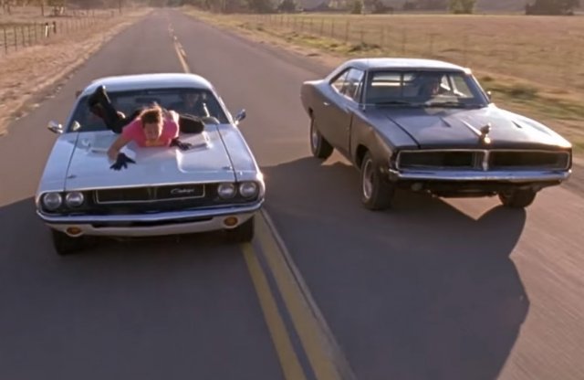 Tarantino egyik híres járgánya kalapács alatt