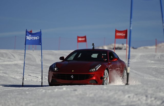 Jöhet az első sziklamászó Ferrari?