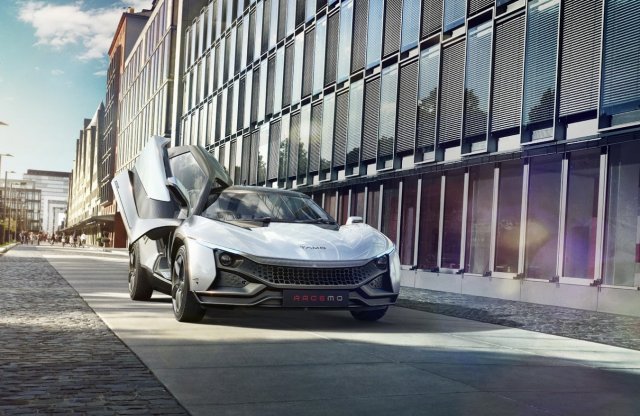 Hatásvadász volt a Tata sportkocsija, nem készül el