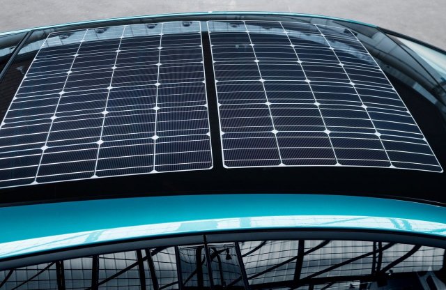 Napsütést követő navigációt fejleszt a Toyota