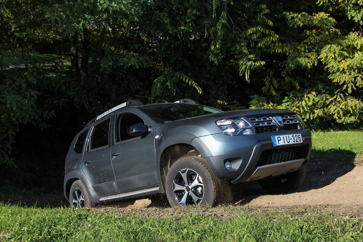 DACIA DUSTER