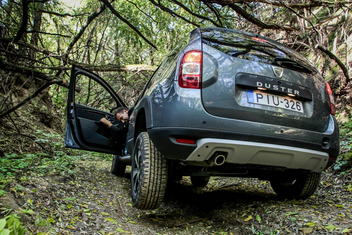 DACIA DUSTER