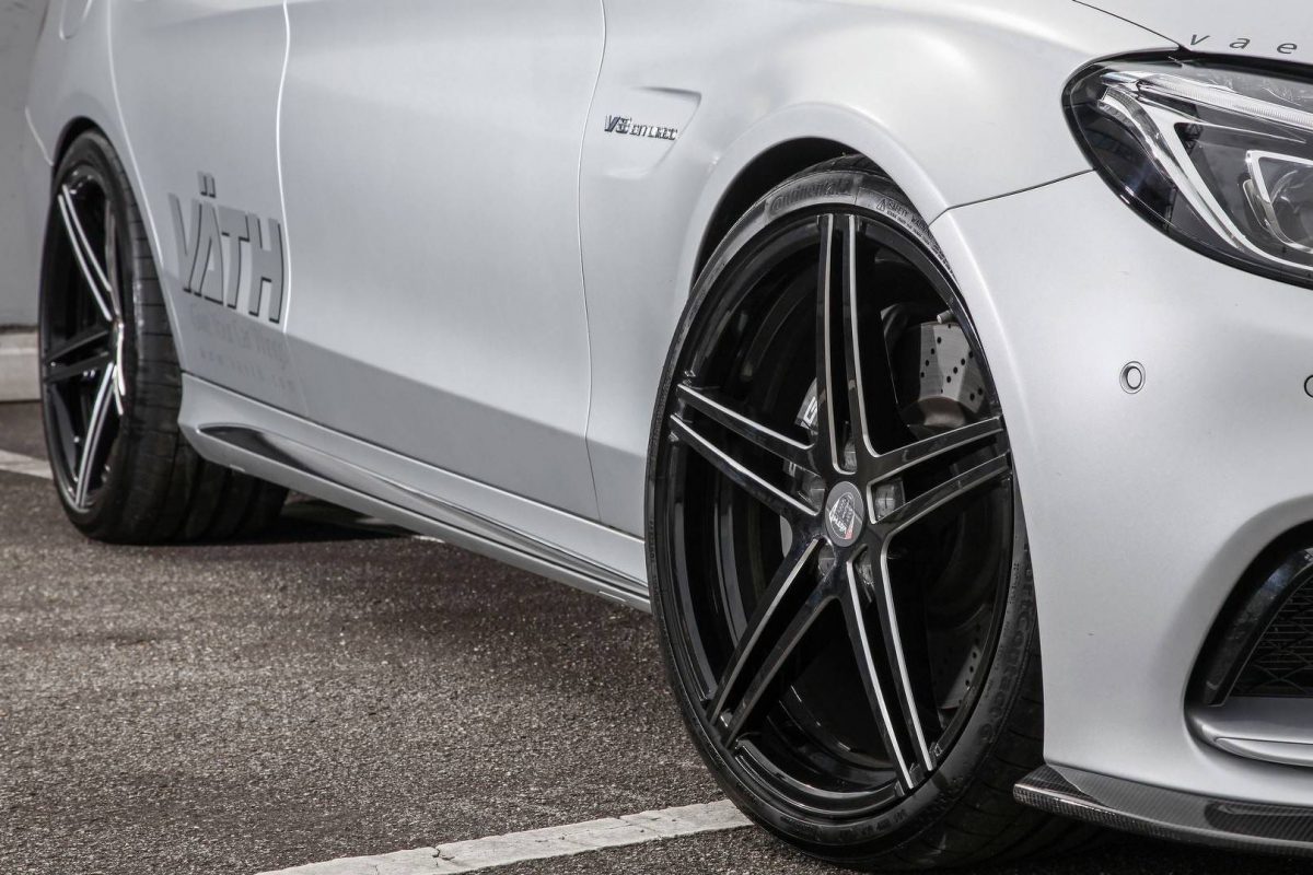 MERCEDES-AMG C-OSZTÁLY