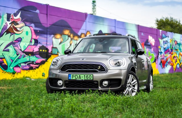 Multivitamin – Mini Countryman plug-in hibrid teszt