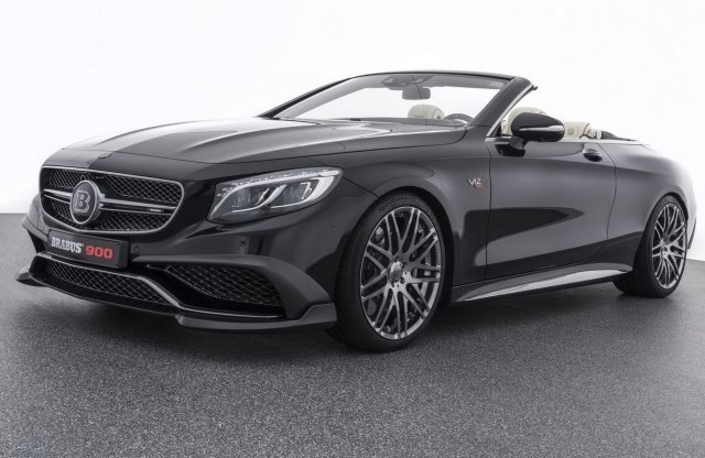 Ő a világ leggyorsabb négyüléses kabriója