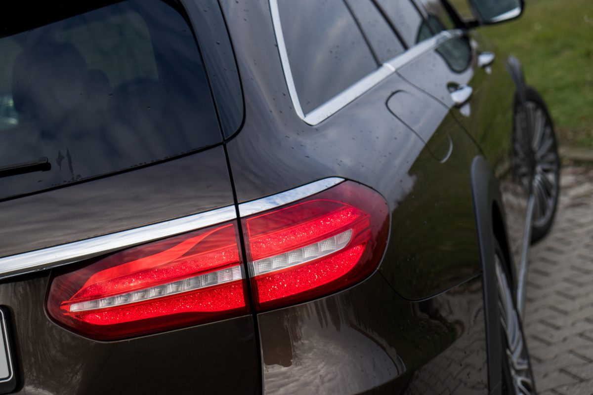 MERCEDES-BENZ E-OSZTÁLY