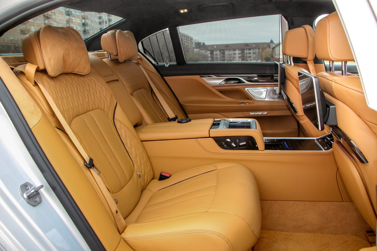 BMW 7-ES SOROZAT