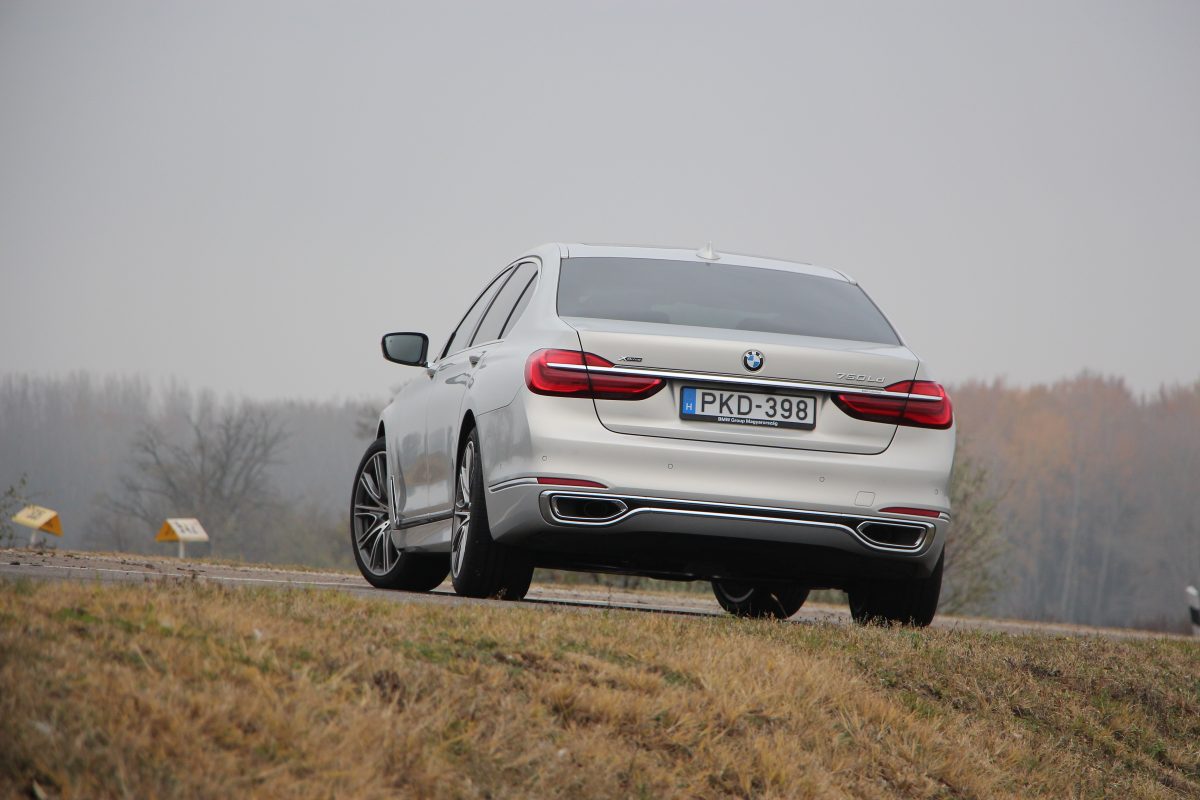 BMW 7-ES SOROZAT