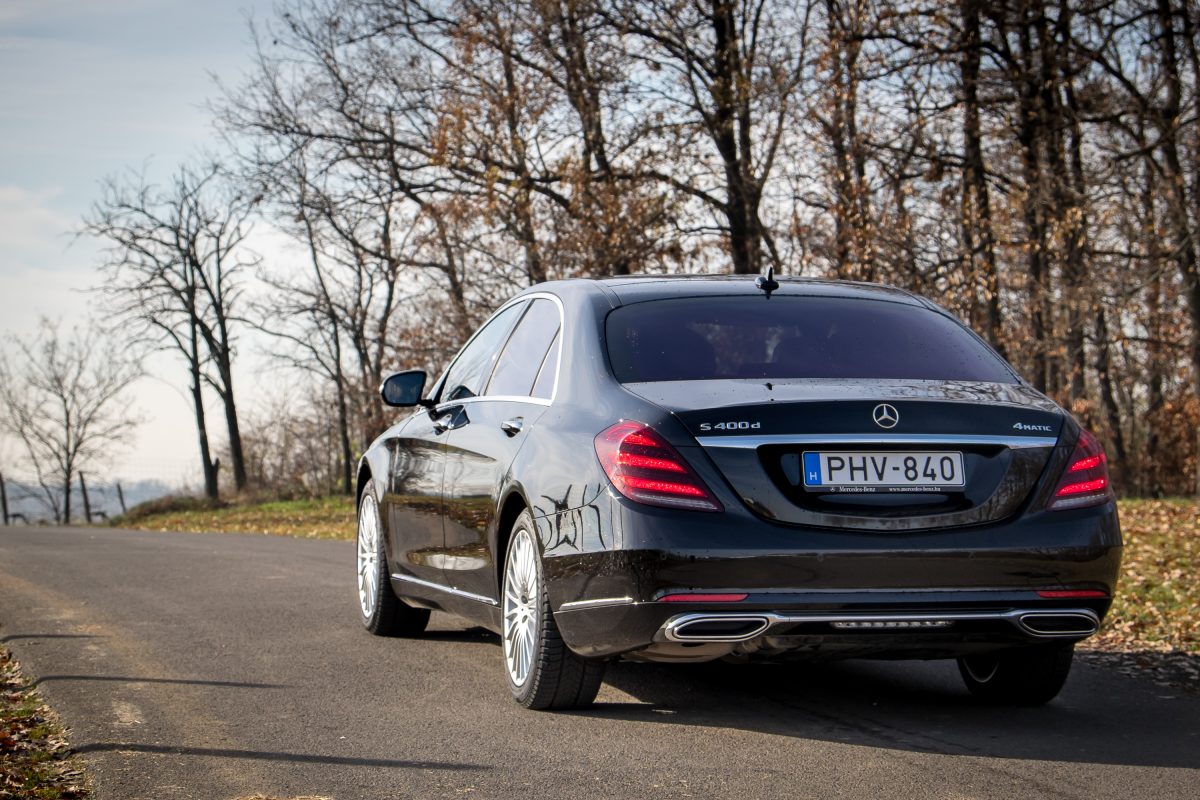 MERCEDES-BENZ S-OSZTÁLY