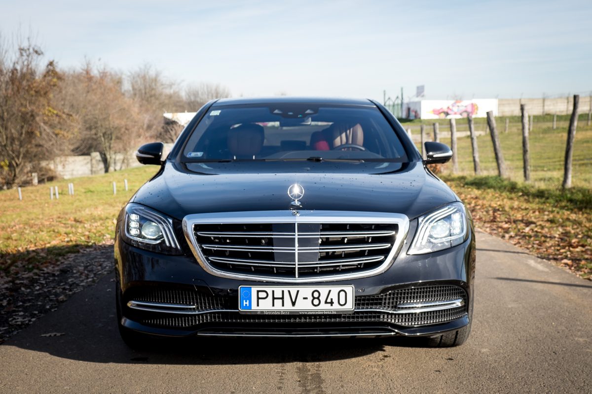 MERCEDES-BENZ S-OSZTÁLY