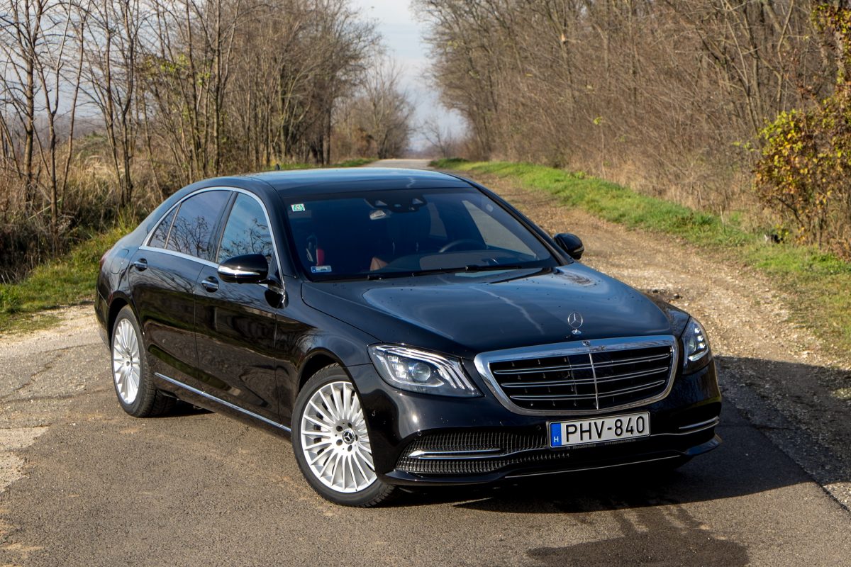 MERCEDES-BENZ S-OSZTÁLY