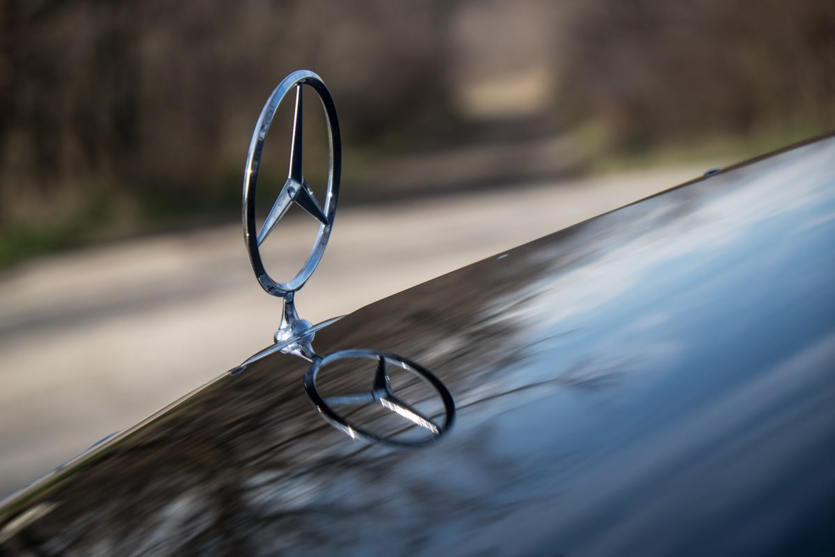 MERCEDES-BENZ S-OSZTÁLY