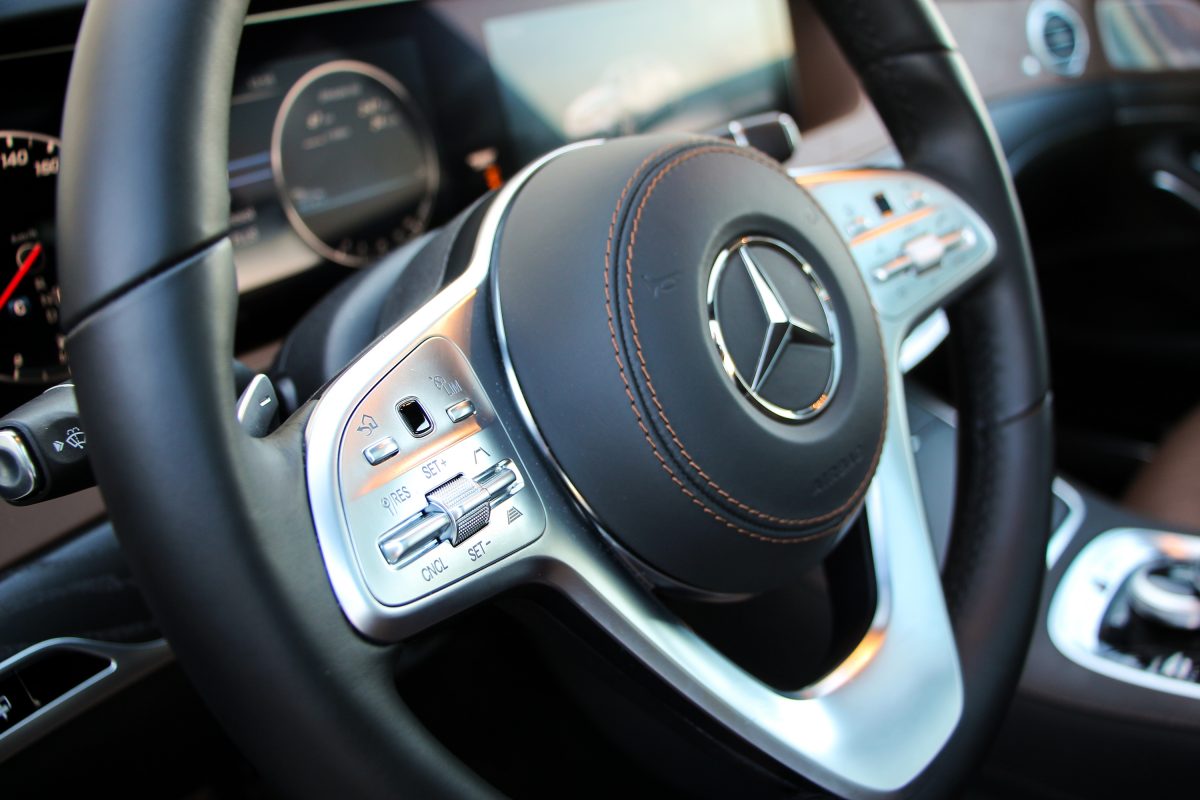 MERCEDES-BENZ S-OSZTÁLY