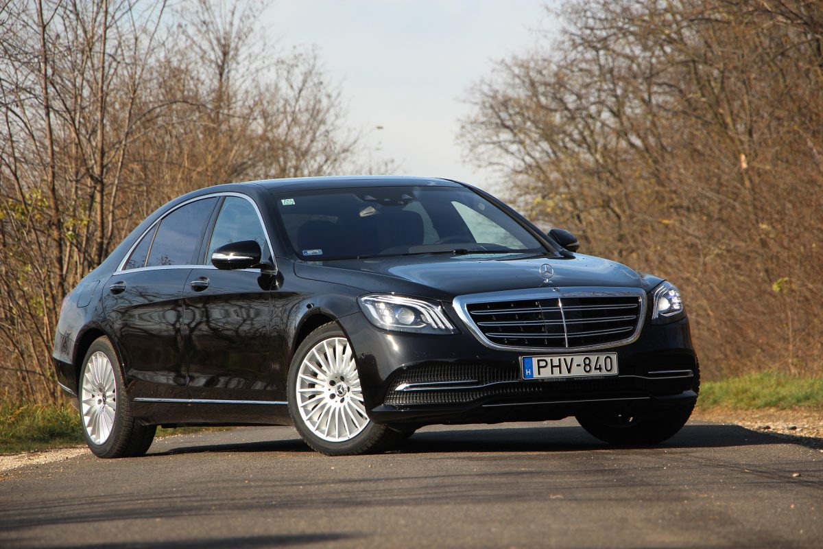 MERCEDES-BENZ S-OSZTÁLY