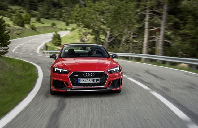 80 kilót ledobott magáról az Audi RS4 és RS5
