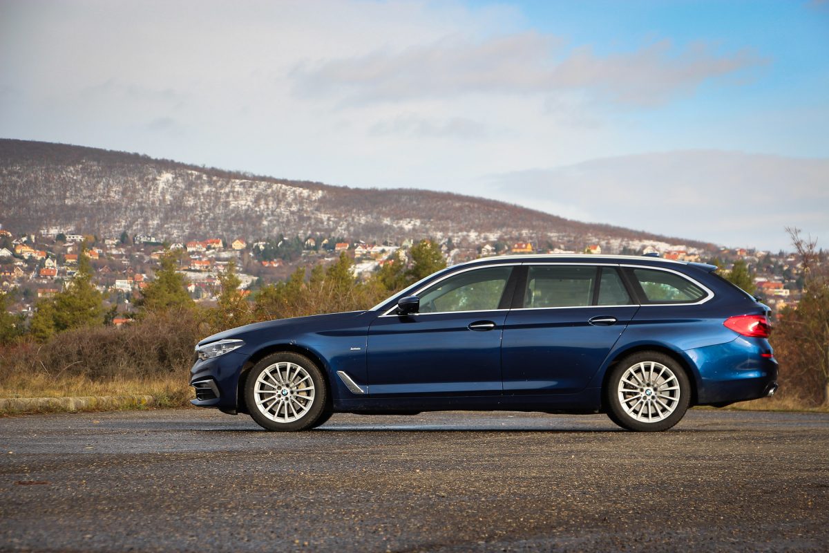 BMW 5-ÖS SOROZAT