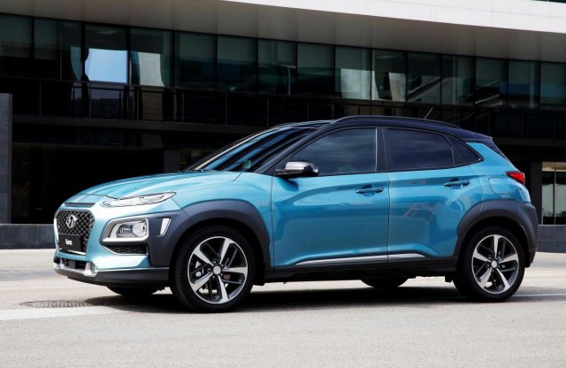 Közel 400 km-es hatótávval jön az elektromos Kona