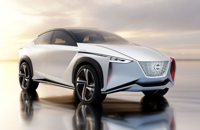 Dögös és környezetbarát az emelt Leaf is