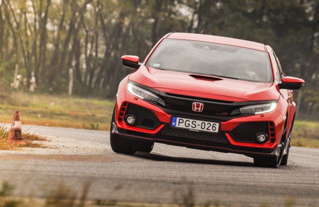 Michelisz után eggyel - Honda Civic Type R teszt