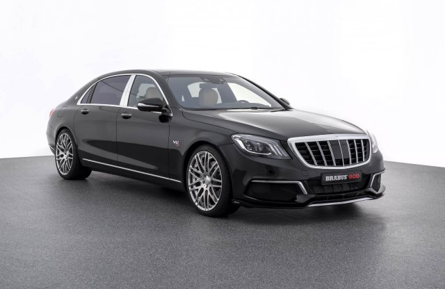 Nem elég a Maybach S 650? Itt a Brabus 900!