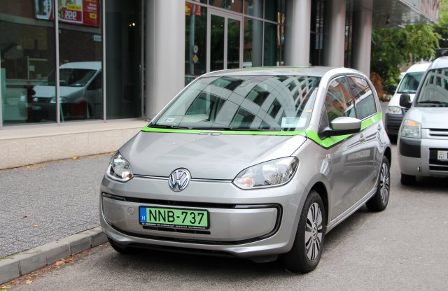 Félárú autóhasználattal ünnepli Budapestet a GreenGo