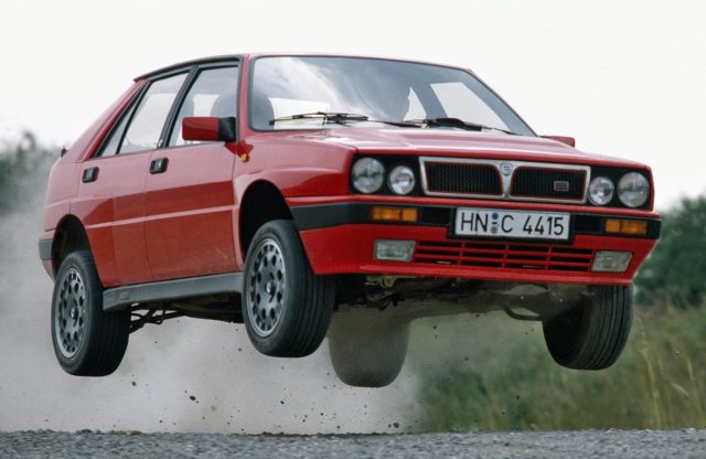 Veteránkorba érett az utcai ralilegenda