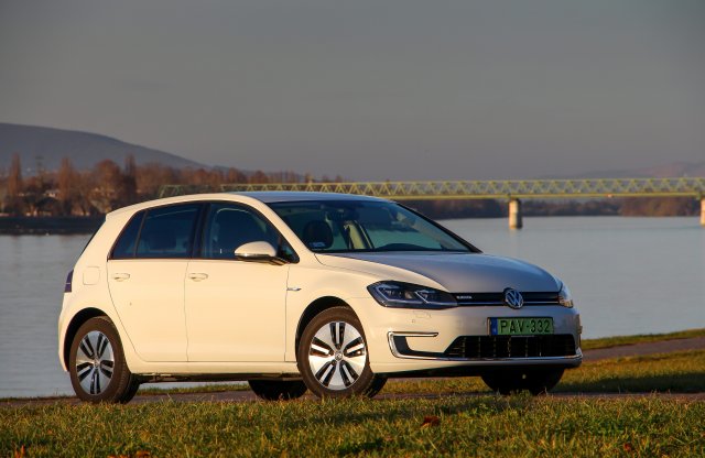 Villanyautóban is etalon? Teszten a Volkswagen e-Golf