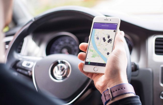 Telefonos applikáció segíti a budapesti parkolást