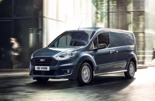 Segítik a sofőrt a kisebb Transitok is