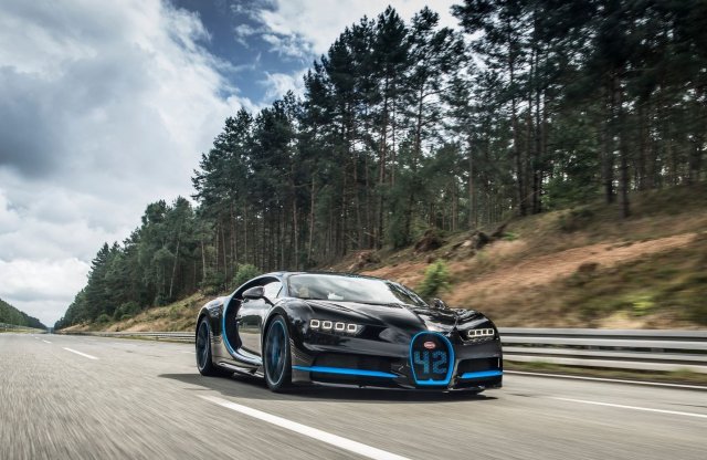 Hatalmas visszahívás: az összes Bugatti Chiron érintett