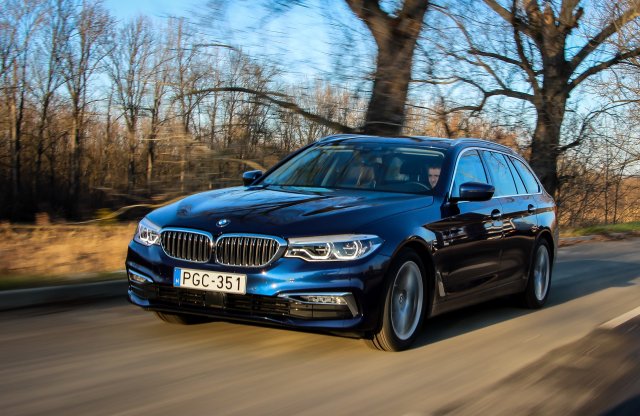 Nyugaton ilyen a rendes családi autó – BMW 530d Touring