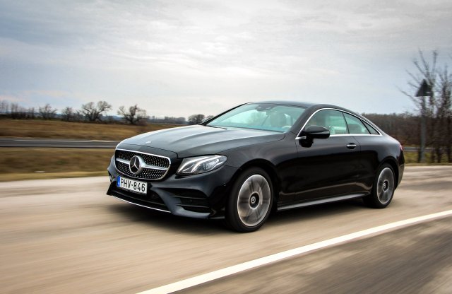 Csillagász - Mercedes-Benz E400