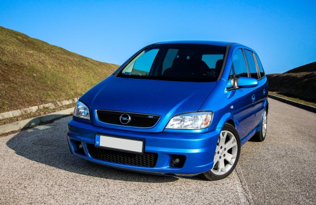 Így lehet megkívánni egy hétülésest – Zafira OPC