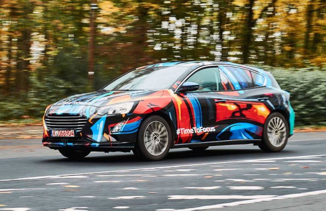 Hivatalos képeken az új Ford Focus