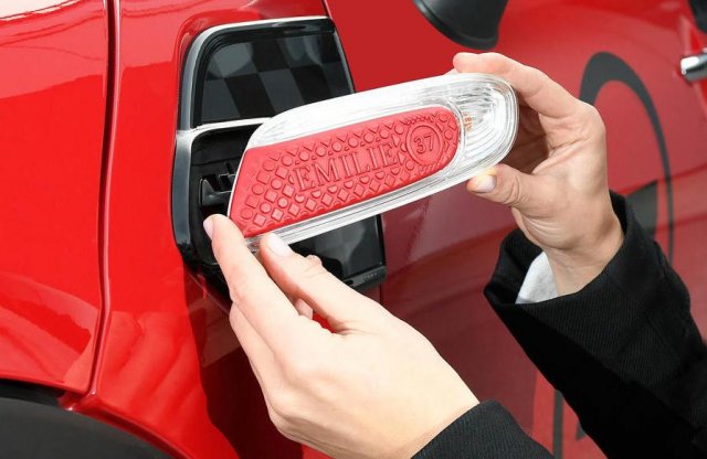 Neveden üdvözölhet a saját Minid