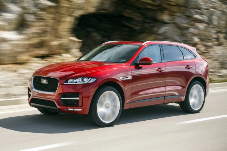 JAGUAR F-PACE