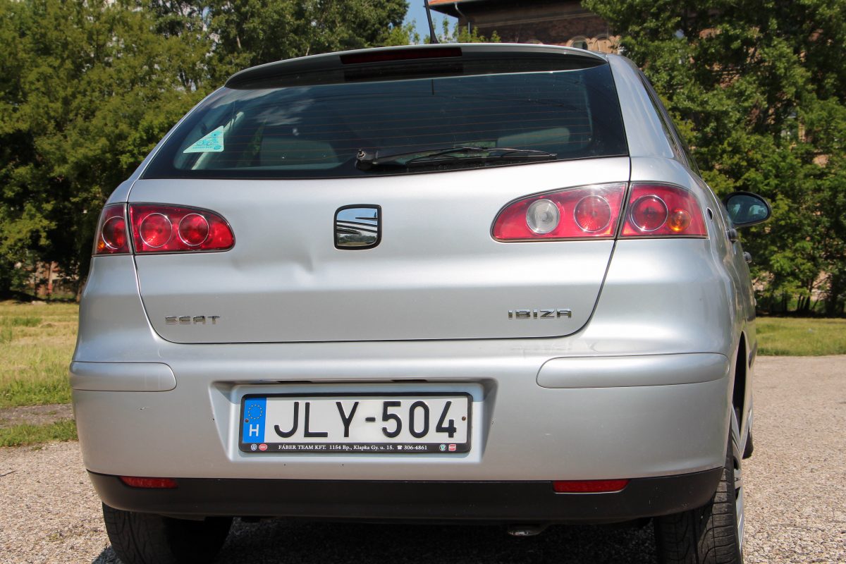 SEAT IBIZA