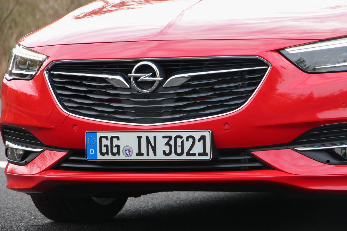 OPEL INSIGNIA