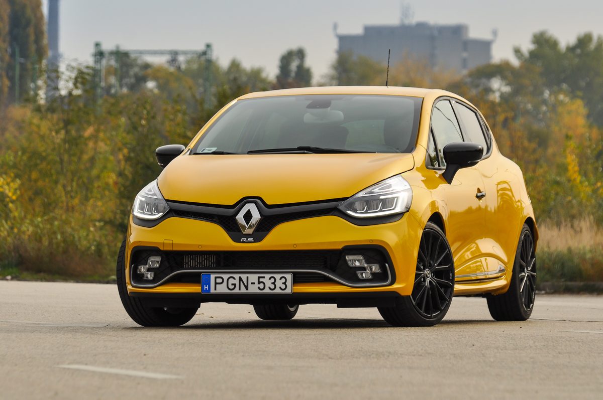 RENAULT CLIO