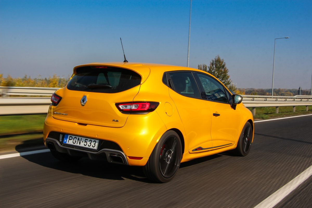 RENAULT CLIO